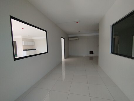 Tubli, Offices, BHD 370,  2BHK Commercial  Office  Flat For Rent 170 Square  Miter Arya  In -(((Tubli)))