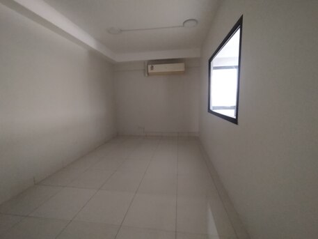 Tubli, Offices, BHD 370,  2BHK Commercial  Office  Flat For Rent 170 Square  Miter Arya  In -(((Tubli)))