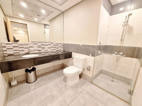 Juffair, Apartments, Flats, Houses & Villas, BHD 250/month,  Furnished,  1 BR,  Good Deal !! Fully Furnished
