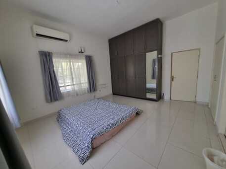 Salmaniya, Villas, BHD 700,  @4BATHROOM Hall Kitchen Without Electricity Car Parking Villa For Rent