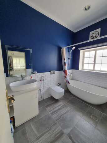 Salmaniya, Villas, BHD 700,  @4BATHROOM Hall Kitchen Without Electricity Car Parking Villa For Rent