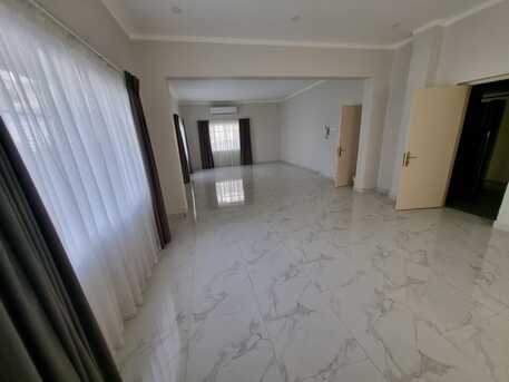 Salmaniya, Villas, BHD 700,  @4BATHROOM Hall Kitchen Without Electricity Car Parking Villa For Rent