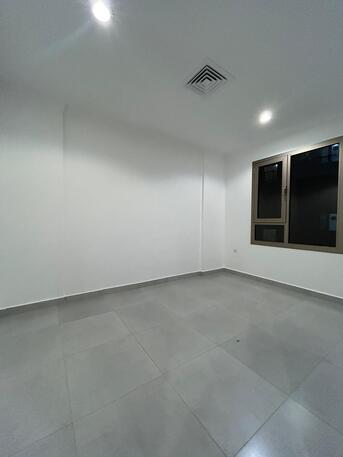 Salmiya, Apartments/Houses, KWD 230/month,  1 BR,  80 Sq. Meter,  For Rent In Salmiya: An Apartment With A Room, A Hall, A Bathroom And A Kitchen