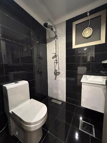 Salmiya, Apartments/Houses, KWD 230/month,  1 BR,  80 Sq. Meter,  For Rent In Salmiya: An Apartment With A Room, A Hall, A Bathroom And A Kitchen