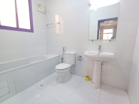 Juffair, Apartments, Flats, Houses & Villas, BHD 300/month,  Furnished,  2 BR,  Spacious