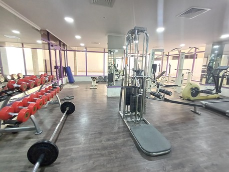 Juffair, Apartments, Flats, Houses & Villas, BHD 300/month,  Furnished,  2 BR,  Spacious