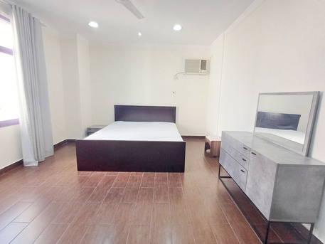 Juffair, Apartments, Flats, Houses & Villas, BHD 300/month,  Furnished,  2 BR,  Spacious