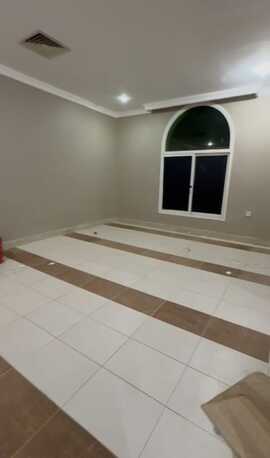 Kuwait City, Apartments/Houses, KWD 350/month,  3 BR,  200 Sq. Meter,  Unfurnished Apartment In Al - Aqila  3 Rooms, Including Two Master Rooms