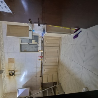 Salmaniya, Apartments/Houses, BHD 240/month,  3 BR,  ?3BATHROOM  Hall Kitchen Without Electricity Car Parking