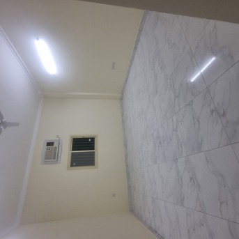 Manama, Apartments/Houses, BHD 220/month,  3 BR,  &2BATHROOM Hall Kitchen Without Electricity Car Parking Brand New Building