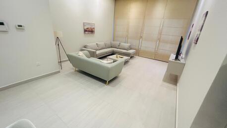 Zinj, Apartments/Houses, BHD 380/month,  Furnished,  2 BR,  Fully Furnished 2 Bhk Apartment For Rent In Zinj; Subeer;38185065