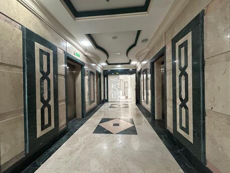 Kuwait City, Offices, KWD 5250,  600 Sq. Meter,  For Rent In Sharq Commercial Floor, Prime Location, 4 Automatic Number