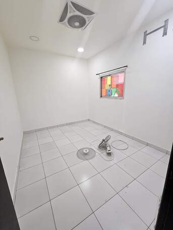 Manama, Apartments/Houses, BHD 190/month,  2 BR,  40 Sq. Meter,  Semi Furnished 2 BHK Apartment With Ewa Goful