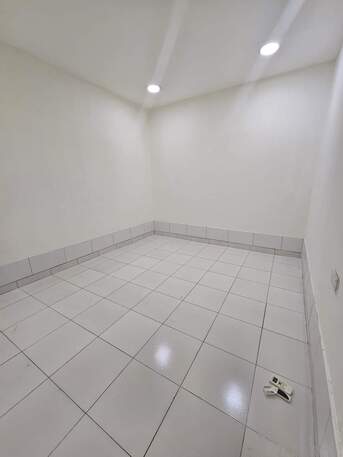 Manama, Apartments/Houses, BHD 190/month,  2 BR,  40 Sq. Meter,  Semi Furnished 2 BHK Apartment With Ewa Goful