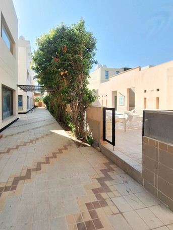 Jannusan, Villas, BHD 430,  Semi-furnished Villa For Rent In The Jannusan Area Close To Puma Shop