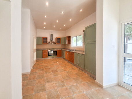 Manama, Villas, BHD 800,  For Rent Villa In Jeblat Hebshi Area