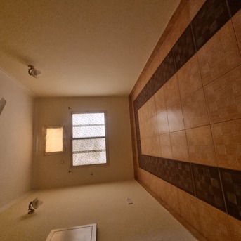 Hoora, Apartments/Houses, BHD 150/month,  1 BR,  @1BATHROOM Hall Kitchen With Electricity