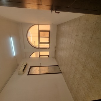 Hoora, Apartments/Houses, BHD 170/month,  1 BR,  ?1BATHROOM Hall Kitchen With Electricity