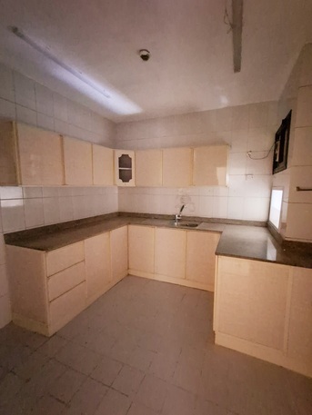 Hoora, Apartments/Houses, BHD 210/month,  2 BR,  SEMI FURNISHED 2 BEDROOMS FAMILY FLAT WITHOUT ELECTRICITY@210/BD WITH PARKING IN HOORA