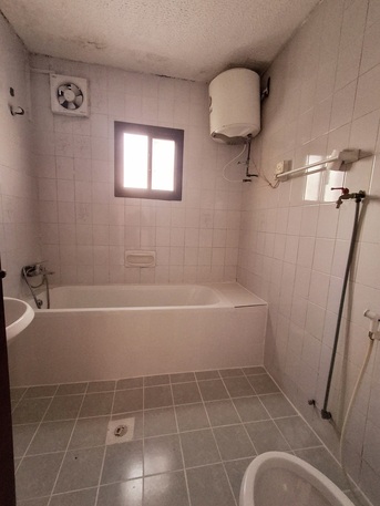 Hoora, Apartments/Houses, BHD 210/month,  2 BR,  SEMI FURNISHED 2 BEDROOMS FAMILY FLAT WITHOUT ELECTRICITY@210/BD WITH PARKING IN HOORA