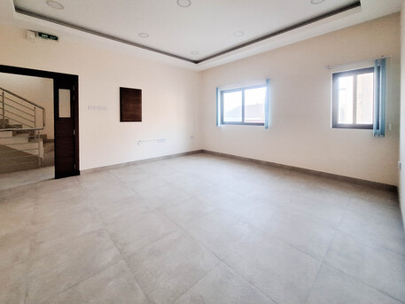 Umm Al Hassam, Offices, BHD 325,  120 Sq. Meter,  Commercial Office Apartment For Rent In Umm Al Hassam Area