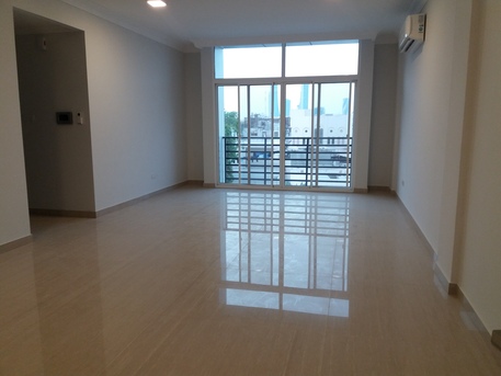 Salmaniya, Offices, BHD 325,  2BHK Commercial  Office  Flat For Rent In -((( Salmaniya)))