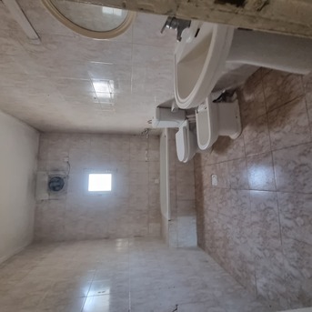 Manama, Villas, BHD 400,  @3BATHROOM Hall Kitchen Without Electricity Car Parking Villa For Rent