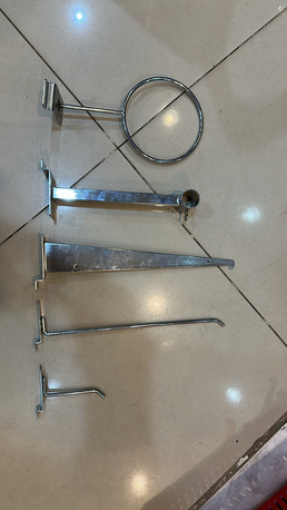 Buraidah, Collectibles, SAR 1,  Glass Shelf Hanger 30 CM