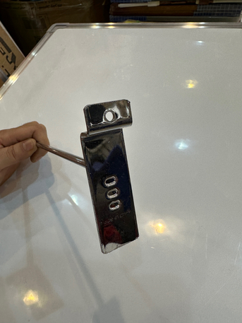 Buraidah, Collectibles, SAR 1,  Hanger 30 CM And 10 CM