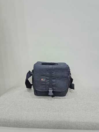 Jeddah, Photo & Video, SAR 150,  Lowepro Camera Bag