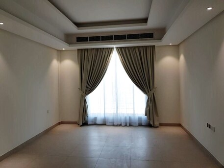 Sanabis, Apartments/Houses, BHD 290/month,  Furnished,  2 BR,  115 Sq. Meter,  2 BHK Luxury Apartment For Rent In Burhama Near Dana Mall