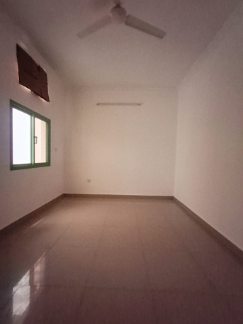 Manama, Apartments/Houses, BHD 160/month,  2 BR,  Un Furnished Spacious 2 Bedrooms Family Flat Without Electricity @160/BD In Manama