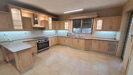 Abdoun, Apartments/Houses, JOD 30000/year,  Furnished,  4 BR,  Semi Furnished 4B Apartment With Big Balcony In Abdoun 00962777688956