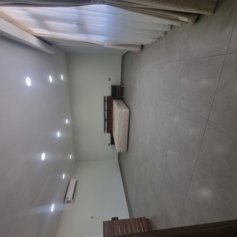 Mahooz, Apartments/Houses, BHD 330/month,  1 BR,  @2BATHROOM Hall Kitchen With Electricity Fully Furnished Balkani Car Parking WiFi Gym