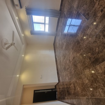 Mahooz, Apartments/Houses, BHD 450/month,  3 BR,  ?4BATHROOM Hall Kitchen With Electricity Semi Furnished Balkani Car Parking WiFi Gym