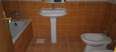 Adliya, Apartments/Houses, BHD 300/month,  Furnished,  3 BR,  200 Sq. Meter,  Semi Furnished 3 Bedroom Flats For Rent