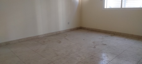 Mahooz, Apartments/Houses, BHD 180/month,  2 BR,  2 Bedroom Specious Flat For Rent In Mahooz ( Exclusive)