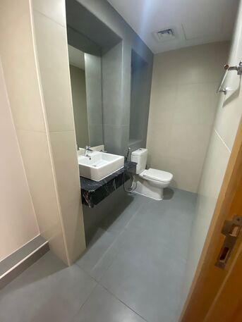 Amwaj Islands, Apartments/Houses, BHD 320/month,  1 BR,  ATHROOM Hall Kitchen Fully Furnished With Electricity Car Parking