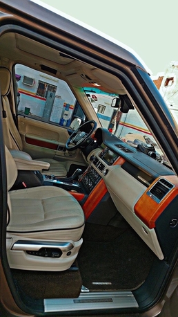 Jeddah, Vehicles, Cars & Trucks , SAR 45000,  Land Rover Range Rover Classic,  2010,  Automatic,  198000 KM,  Range Rover Classic Original Body Price Negotiable