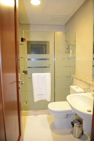 Kuwait City, Apartments/Houses, KWD 550/month,  Furnished,  1 BR,  90 Sq. Meter,  1 And 2 Bedroom Apartment For Rent In Jabriya At 550 And 650KD