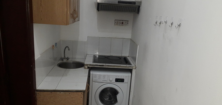 Mahooz, Apartments/Houses, BHD 175/month,  Studio,  70 Sq. Meter,  Studio Fully Furnished Flat Available In Mahooz Call Aleena