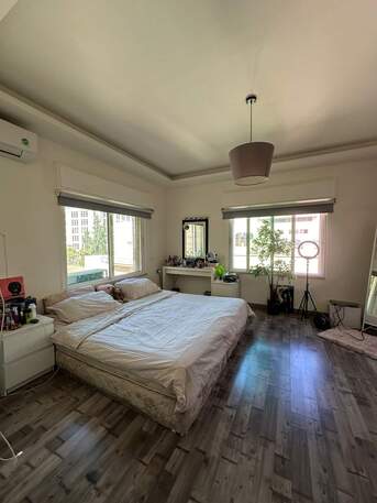 Amman, Apartments/Houses, JOD 6600/year,  Furnished,  2 BR,  Fully Furnished 2B Apart With Baconlies And Access Rooftop Betw 2&3 Circle 00962777688956