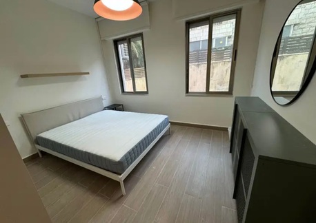 Amman, Apartments/Houses, JOD 11400/year,  Furnished,  2 BR,  Ground Fully Furinshed 2B Apartment With Garden In 5 Circle 00962777688956