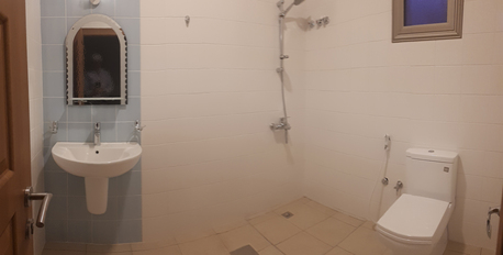 Kuwait City, Apartments/Houses, KWD 600/month,  3 BR,  200 Sq. Meter,  3 Bedroom Apartment For 600 KD Rent In Jabriya