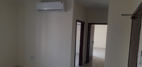 Adliya, Apartments/Houses, BHD 280/month,  2 BR,  120 Sq. Meter,  2 Bhk Semi Furnished Available In Adliya Call Aleena