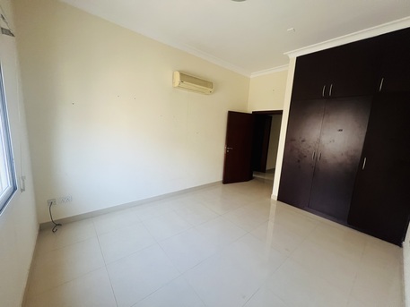 Salmaniya, Apartments/Houses, BHD 270/month,  Furnished,  2 BR,  BHD:-270/month SEMI FURNISHED 2 BHK APARTMENT FOR RENT IN SALMANIYA -: FAZAL* 34664461*