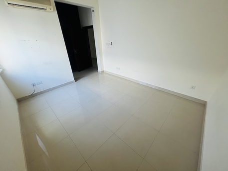 Salmaniya, Apartments/Houses, BHD 270/month,  Furnished,  2 BR,  BHD:-270/month SEMI FURNISHED 2 BHK APARTMENT FOR RENT IN SALMANIYA -: FAZAL* 34664461*