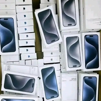 Miami, Mobile Phones, USD 360,  IPhone 16, 545usd, IPhone 15, 490usd, IPhone 14, 360usd, Samsung S24 5G, 500usd