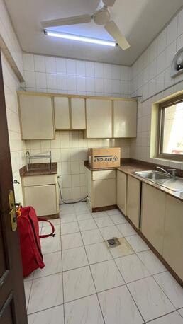 Gudaibiya, Apartments/Houses, BHD 200/month,  2 BR,  1,Bath,Ewa,balcony,semi Furnished Flat N Gudaibiya @ All Inclusive-33112437