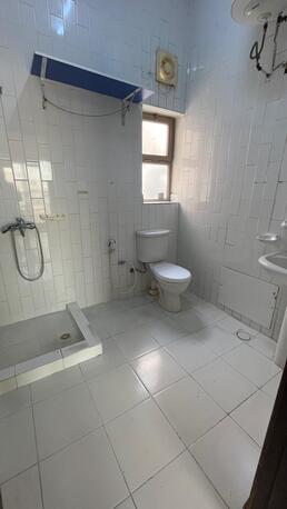 Gudaibiya, Apartments/Houses, BHD 200/month,  2 BR,  1,Bath,Ewa,balcony,semi Furnished Flat N Gudaibiya @ All Inclusive-33112437